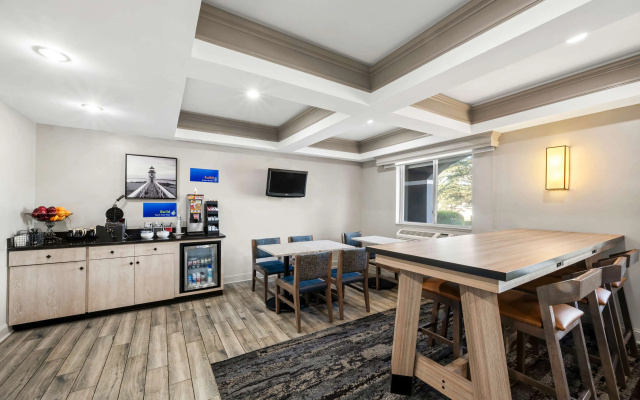 Best Western Dartmouth-New Bedford