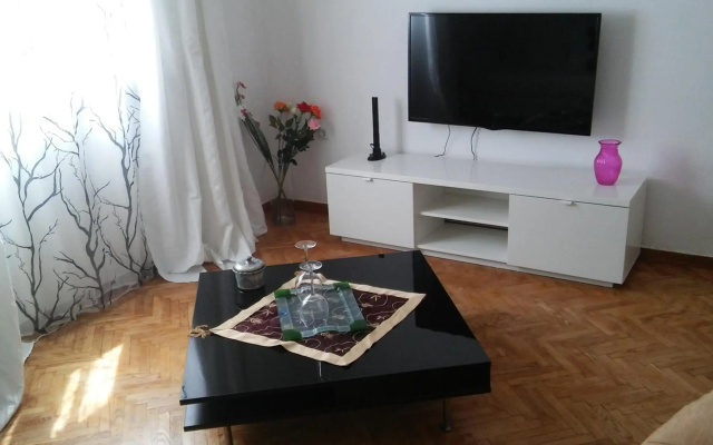 Αnna's Home 2 .Holidays in beautiful Athens