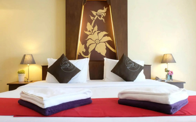 Отель Golden Sea Pattaya Hotel