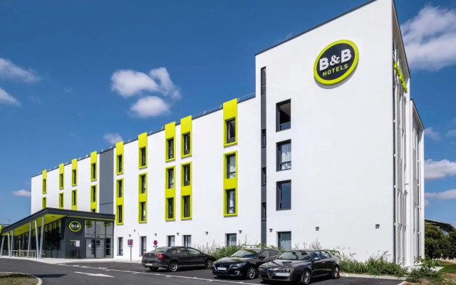 B&B HOTEL Saintes