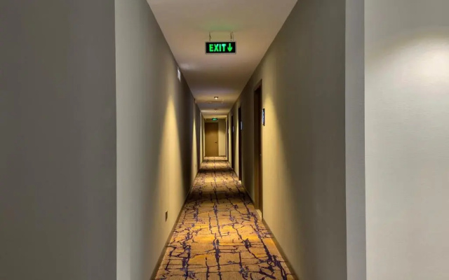 Отель Eleven Inn Tbilisi