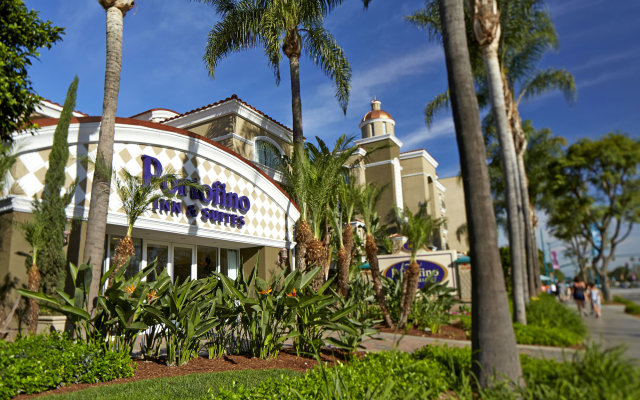 Anaheim Portofino Inn and Suites 1