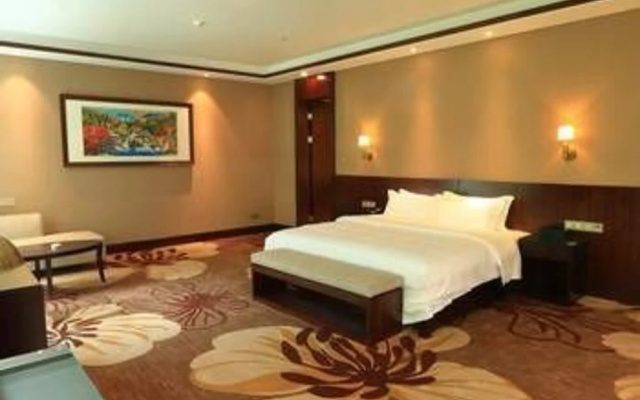 Celebrity vacation Hotel (Guangwushan Scenic Area)