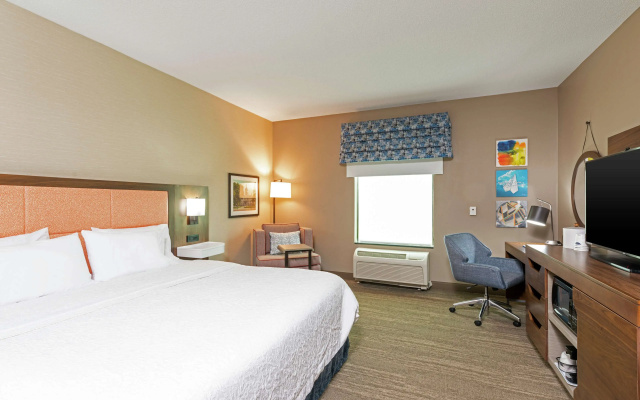 Hampton Inn & Suites Marshalltown