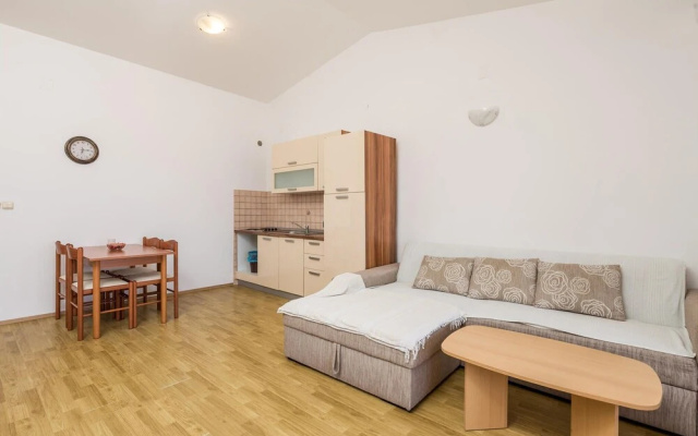 Stunning Apartment in Vidalici With Wifi and 1 Bedrooms