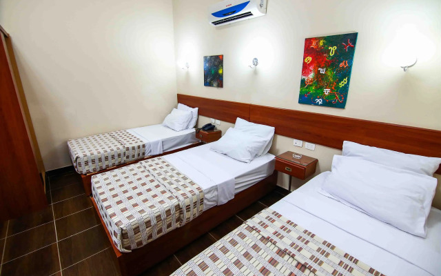 Lyly Hostel