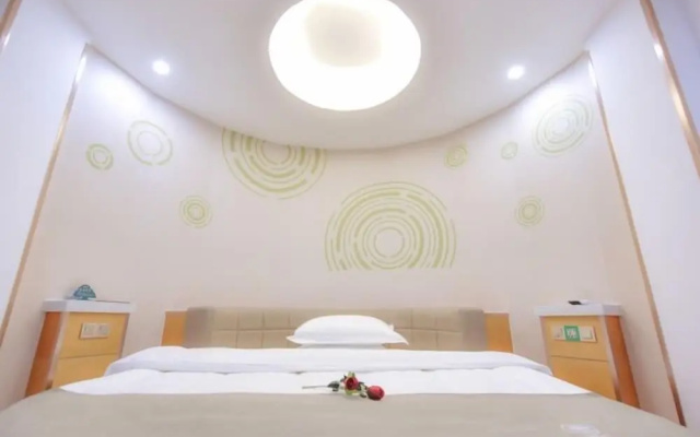 GreenTree Inn Kaifeng Jinming Plaza Business Hotel