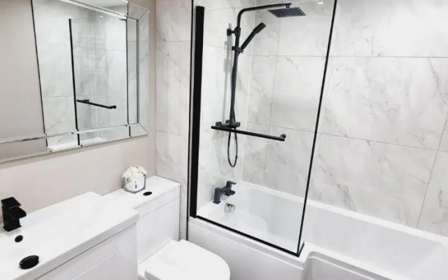 Two Double Bed Suite, Liverpool City Centre