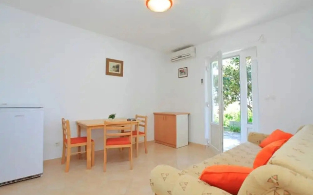 Apartment Jakica