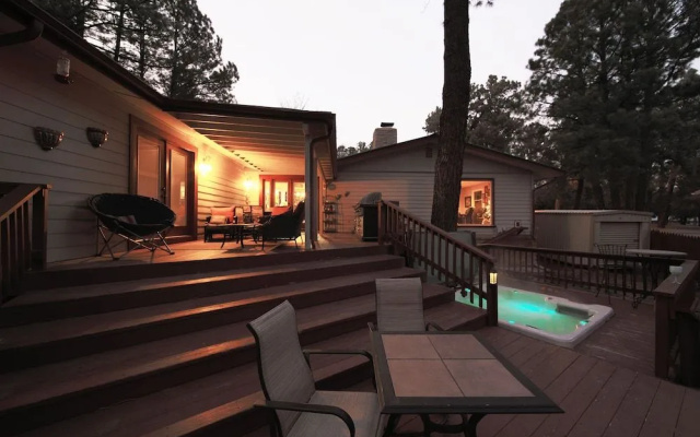 Ruidoso Pines