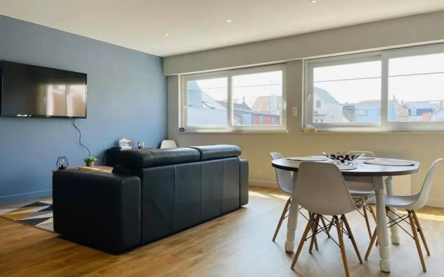 Appartement lumineux à 300m de la mer