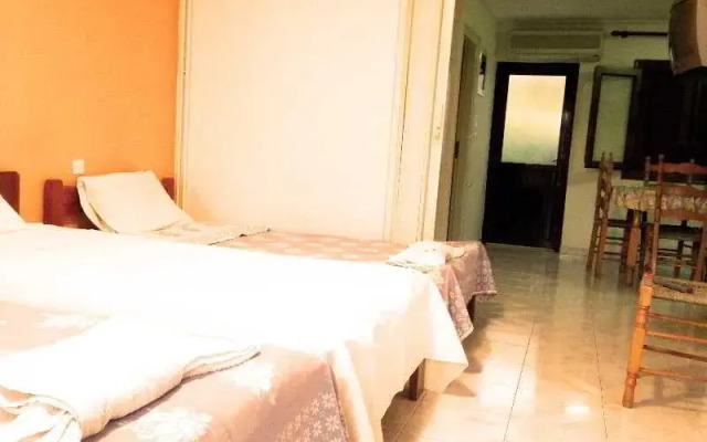 Noufara Hotel