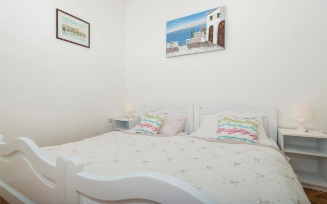 Stunning Apartment in Senj With 4 Bedrooms