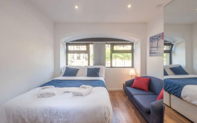 Victoria House Apartments
