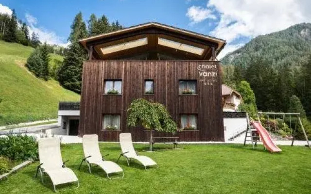 Chalet Vanzi