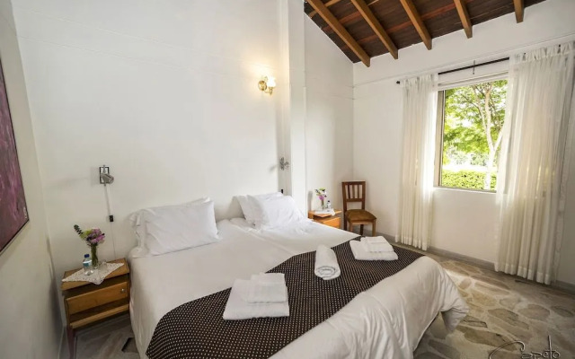 El Lugar Boutique Hotel