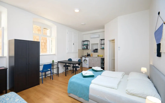Dominium Premium Location Suites