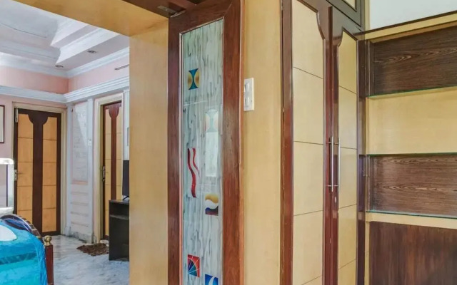 Indrakshi Service Apartment by OYO Rooms