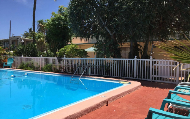 Sea Cove Motel