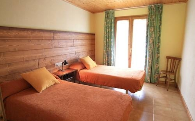 Apartamentos Rurales Les Barnedes
