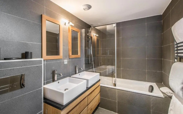 Appartement Courchevel 1650, 5 pièces, 8 personnes - FR-1-563-4