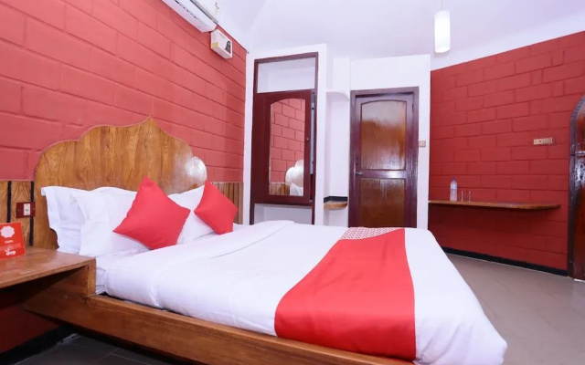 OYO 23594 T S Holiday Home Resort