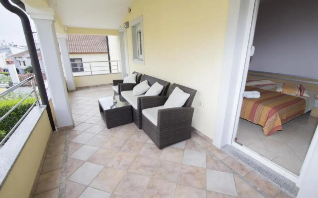 Apartments Rajci