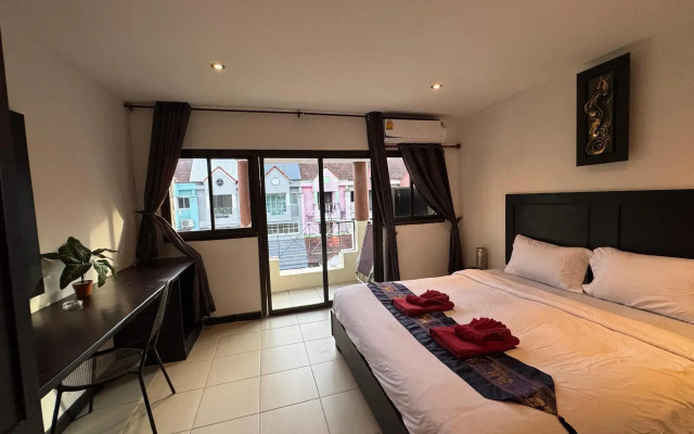 Aquarius Guesthouse & Sauna Adults Only