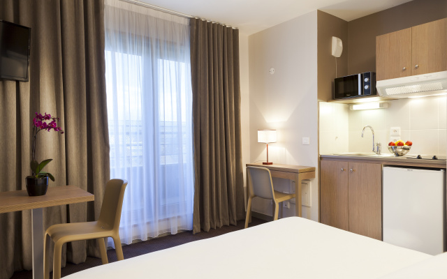 Nehô Suites Porte de Genève - Gare Annemasse