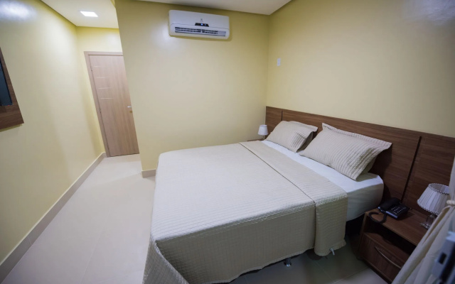 Star Hotel