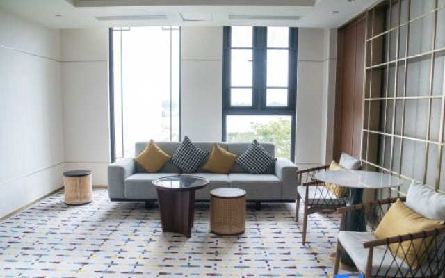 Hangzhou Bay Resort Hotel