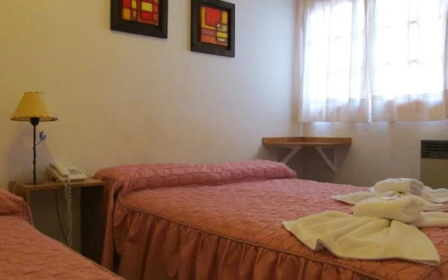 Hotel San Cayetano