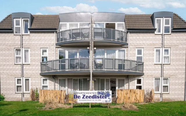 Tasteful 2-person Apartment Near the Center of De Koog