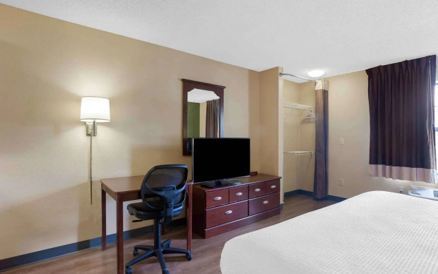 Extended Stay America Select Suites Gainesville I-75