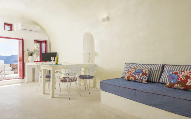 White Cave Villa By Caldera Houses