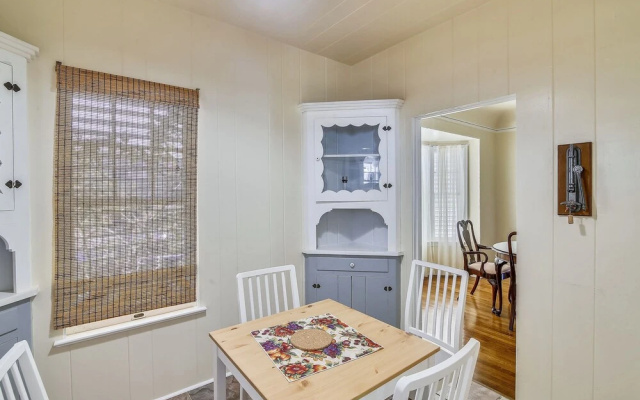 Crockett Retreat 4 Bedroom Home