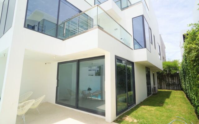 Private Pool, Luxury Villa in Central Pattaya, 8PPL (Palmc6) 1