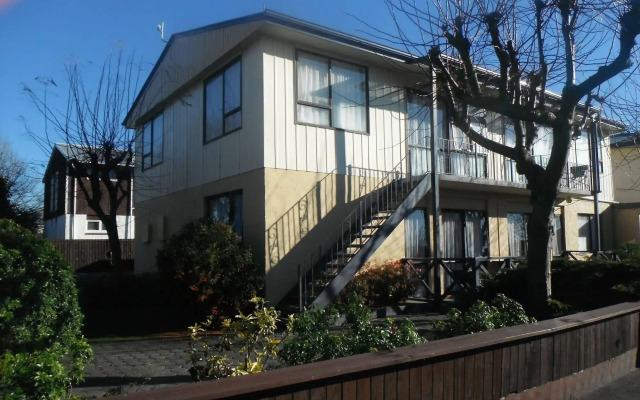 Avalon Court Accommodation