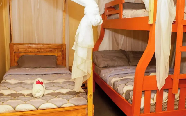 Amanya 2-bedroom Self Catering Tent