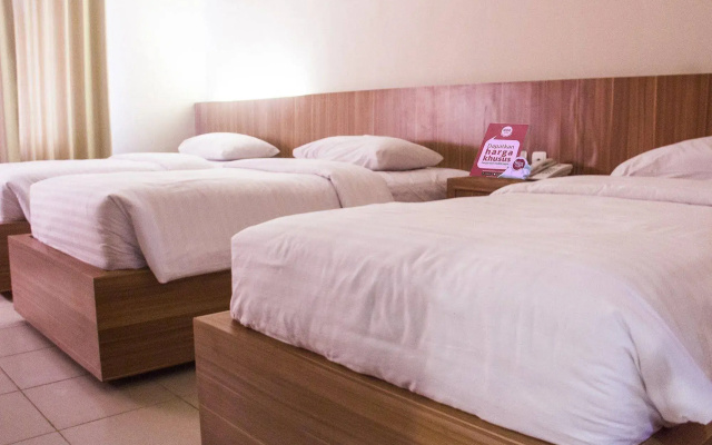 NIDA Rooms Tugu Railway Station