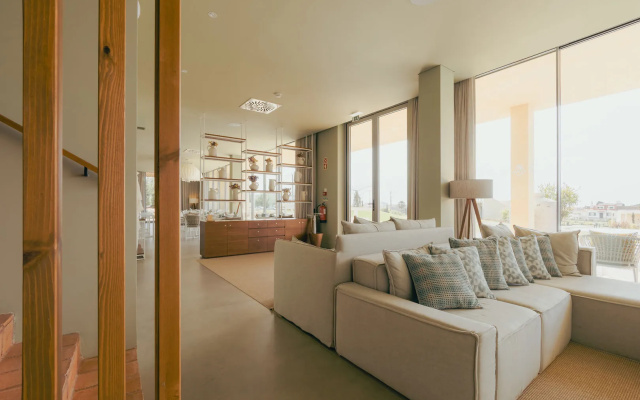 White Shell Beach Villas