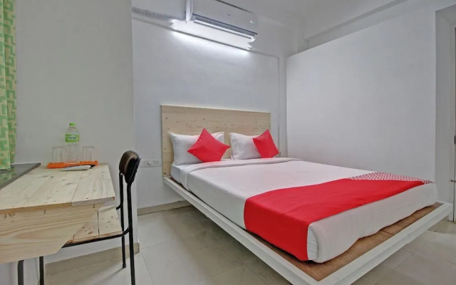 OYO 28223 Sri Sharu Enclave