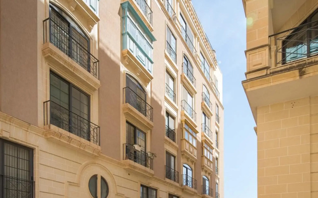Belmonte Heights - Luxury 3 Bedroom Apartment