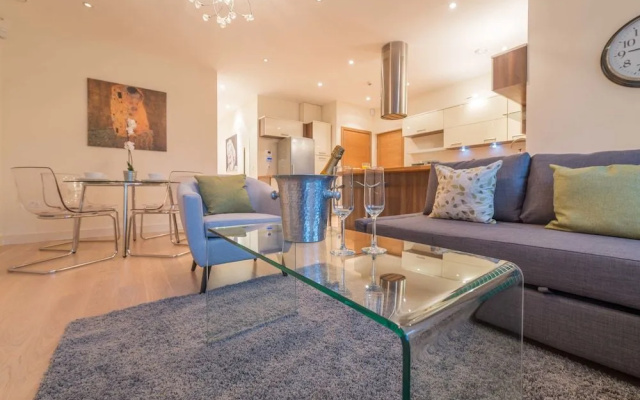 Hampden Apartments - The Catherine