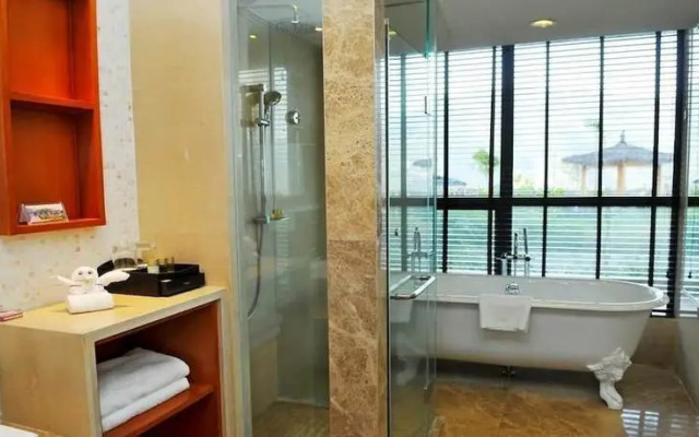 International Golf Resort Hotel