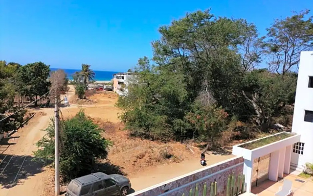 La Aurora Puerto Escondido