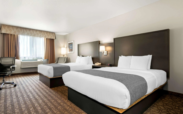 Best Western Sawtooth Inn & Suites