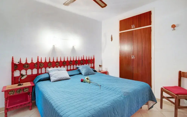 Apartment Empuriabrava Near Sandy Beach