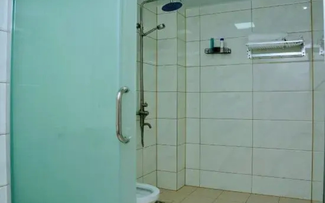Qichun Shuxin Business Hotel