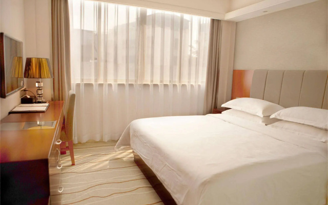 Guanghua Hotel